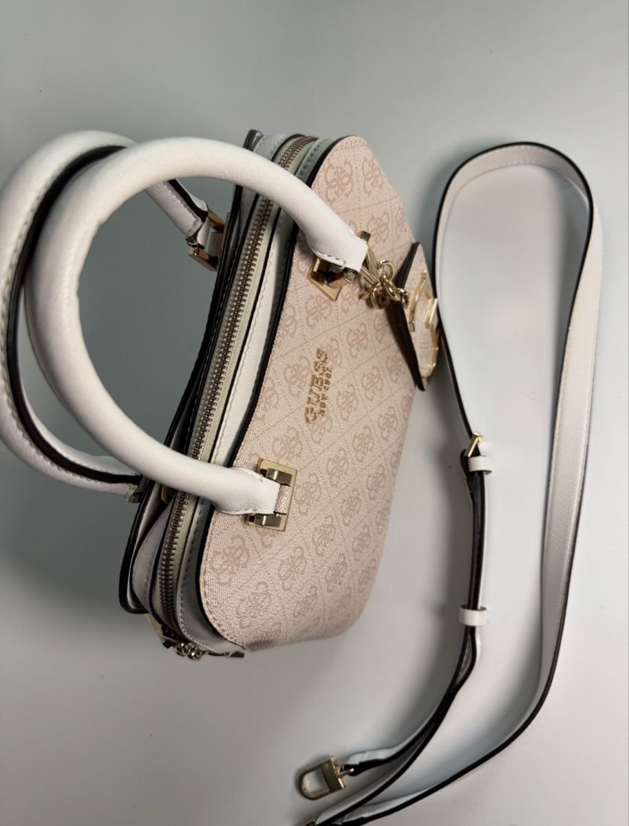 Guess Borse da donna: ORIGINAL GUESS TASCHE MIT SCHULTERGURT – Nuovo (secondo la descrizione) da Vionnaz venduto da b_f_d_r_g 1