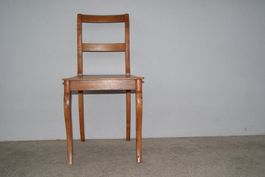 Biedermeierstuhl Nussbaum