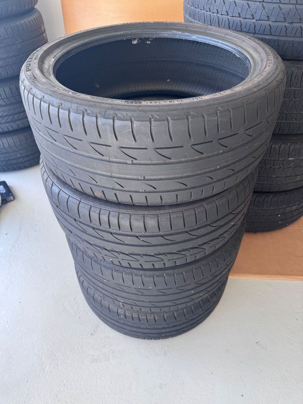 Bridgestone Pneumatici & Ruote complete: Sommerreifen Bridgestone – Usato da Schenkon venduto da poesip1