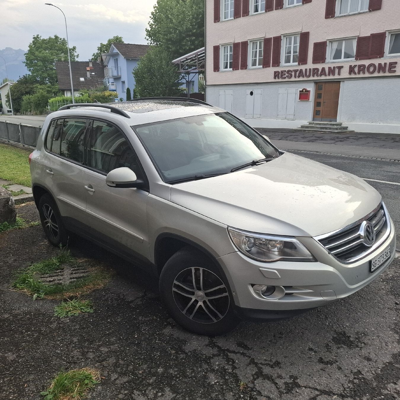 VW Automobili: WV Tiguan 2.0 TDI 4X4  – Usato da Sennwald venduto da mar_th8p 1