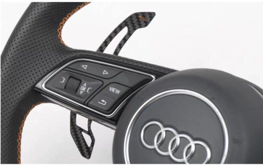 Tutti pezzi di ricambio auto: Audi B8.5/B9 Carbon Schaltwippen – Nuovo e nell'imballaggio originale da Volketswil venduto da Willis_Autoteile 2