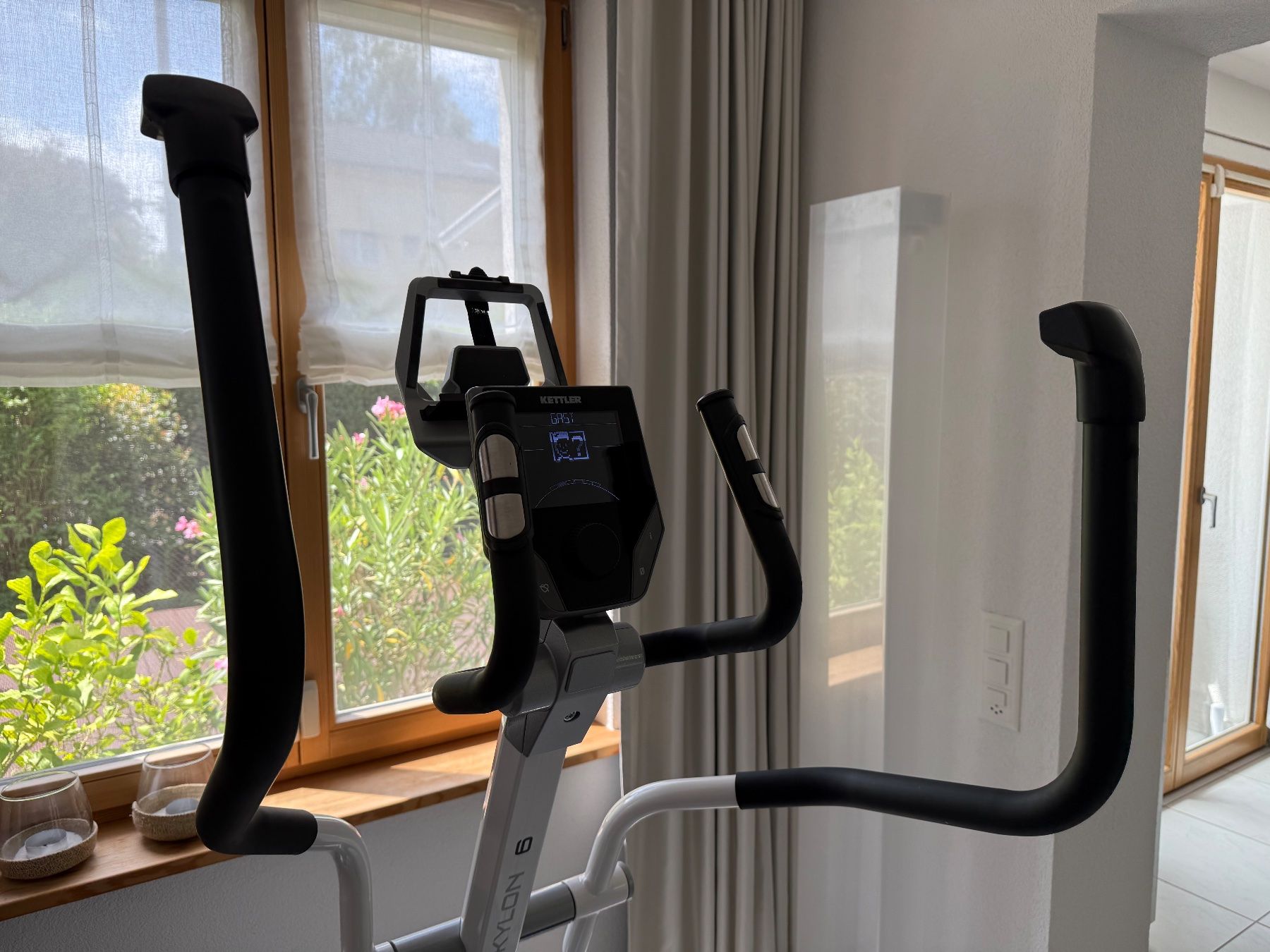 Kettler Hometrainer: Skylon 6 Cross/Ellipsen-Trainer Kettler – Usato da Riehen venduto da garagenverkauf100 9