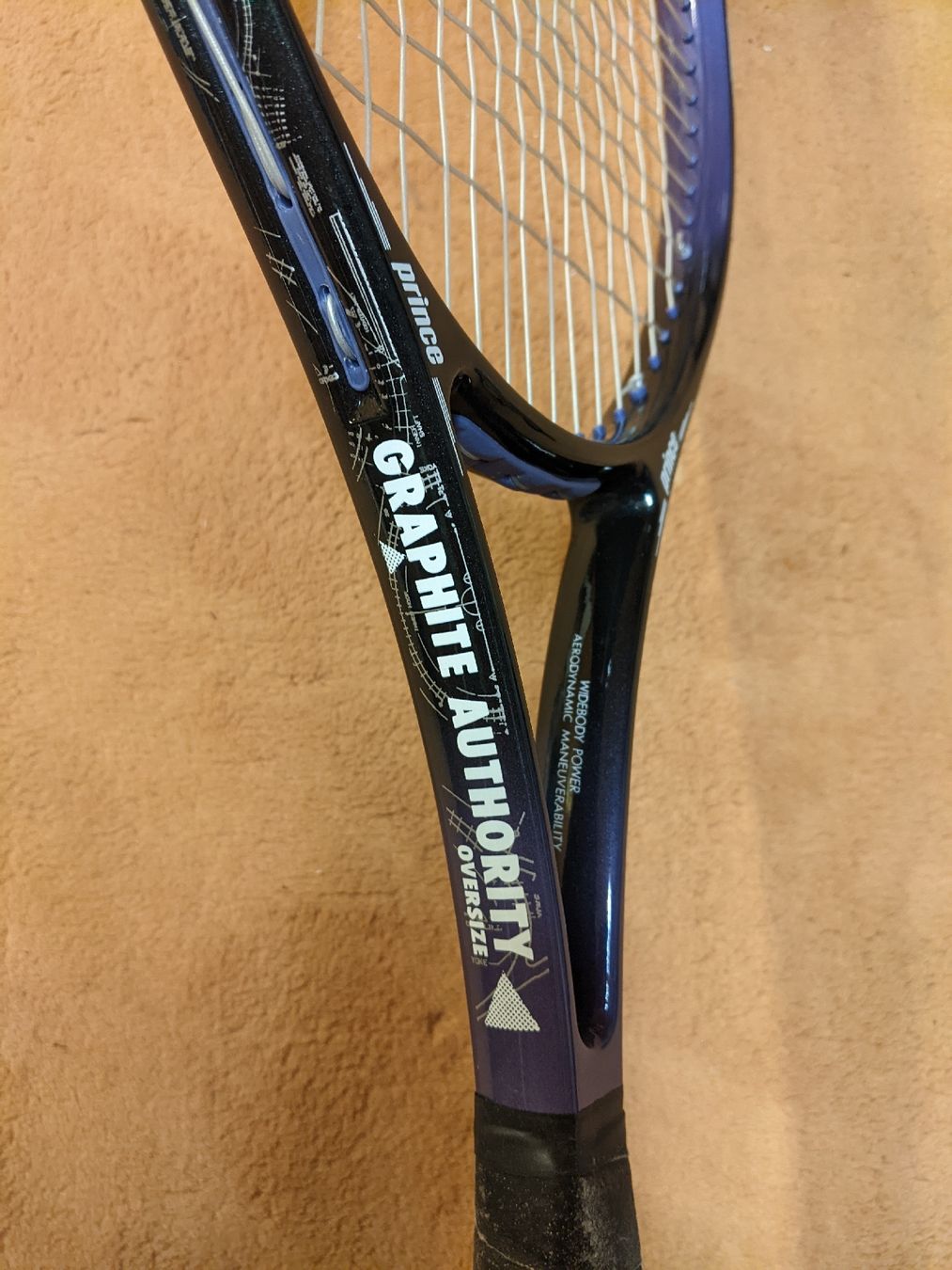 Racchette: Raquette de tennis Prince Graphite Authority Oversize 90's – Usato da Vessy venduto da Avicci