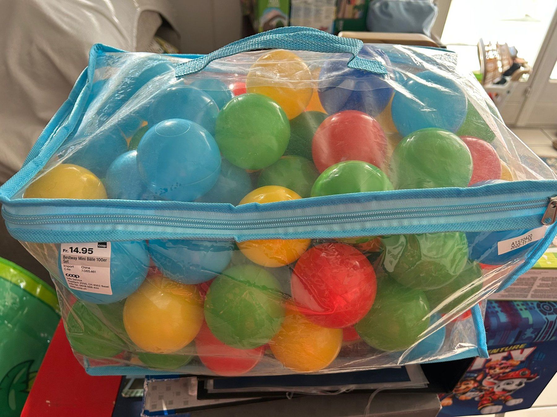 Spielzeuge: Palline giocattolo colorate con custodia – Gebraucht aus Melano von H-Sara 1