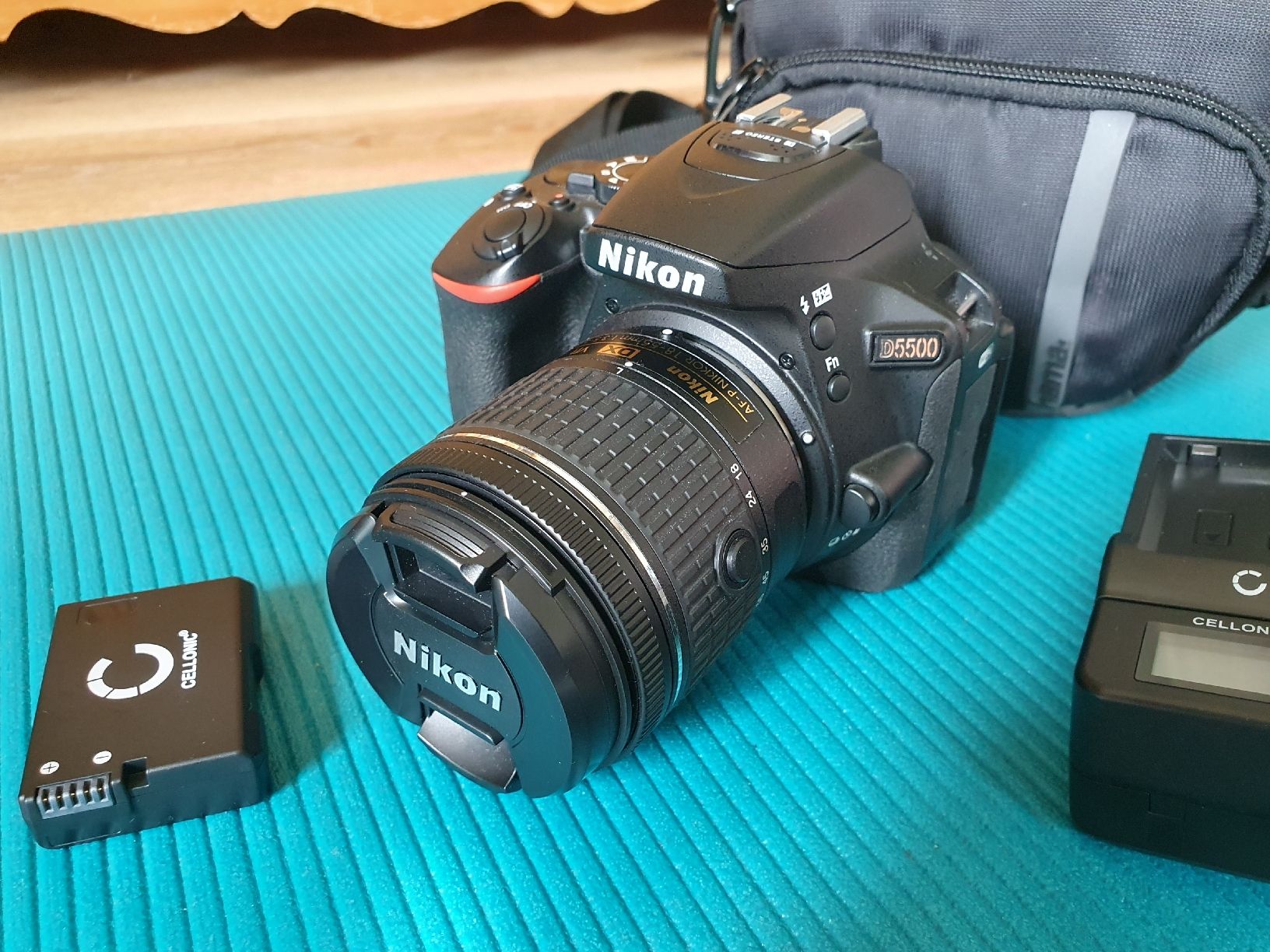 Nikon Fotocamera: Nikon D5500 Spiegelreflex Camera – Usato da Büren NW venduto da SirSev 1