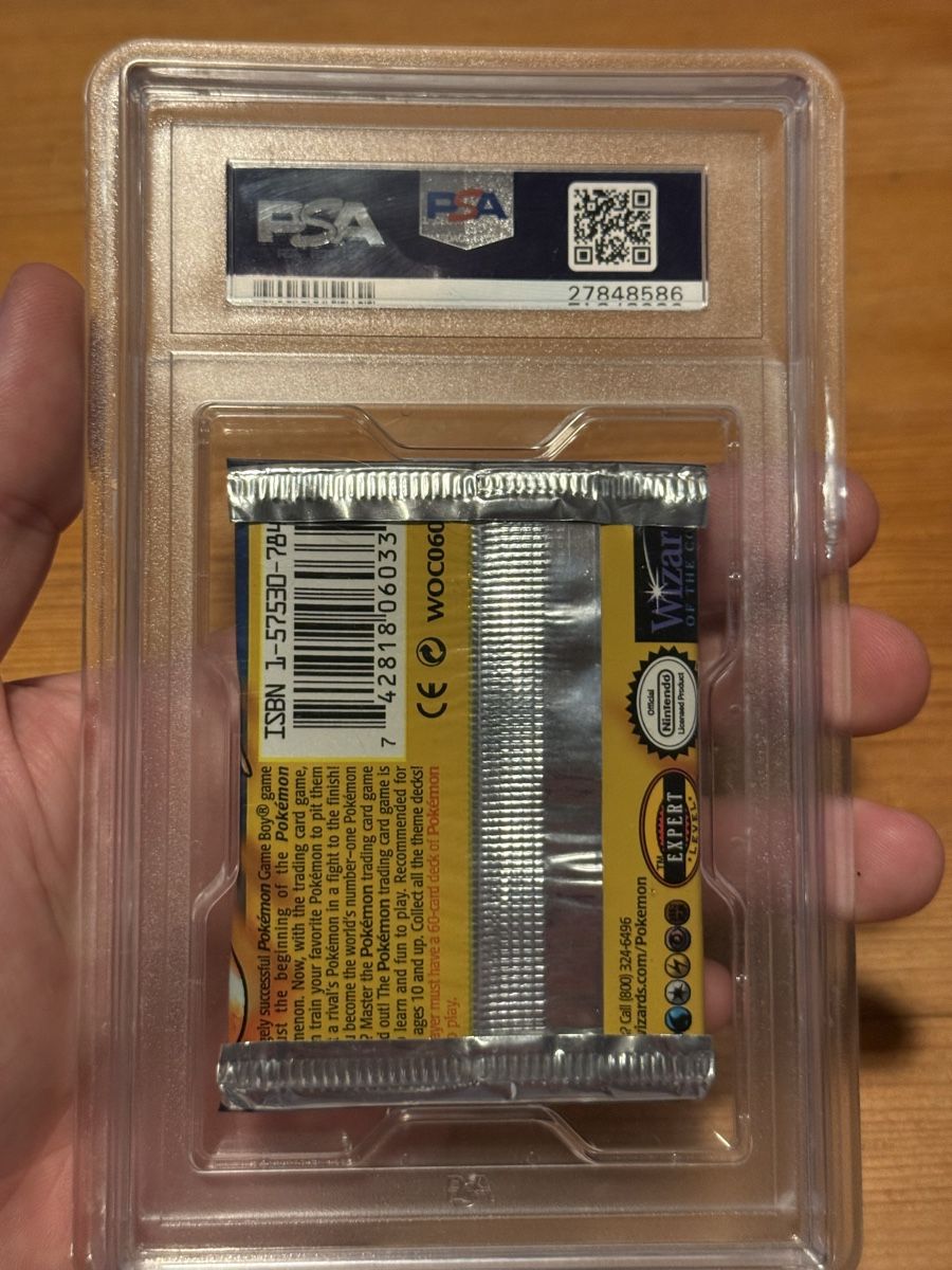 Pokémon Carte collezionabili: Pokemon Base Set Charizard 1.Edition Triangle Error PSA 10 – Nuovo e nell'imballaggio originale da Gottlieben venduto da sim_tmf2 4