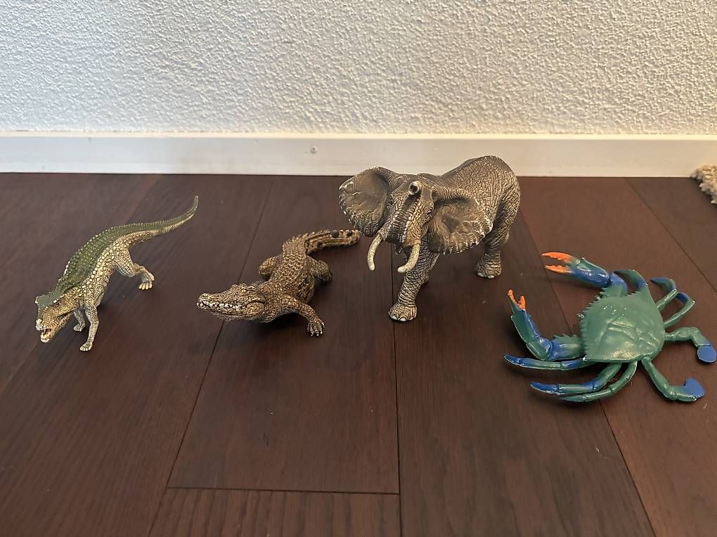 Giocattoli: Krokodile und Elefant Schleich – Usato da Kriens venduto da Migele01