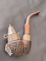 Rustikale Pfeife mit Hirschmotiv, Sammlerstück