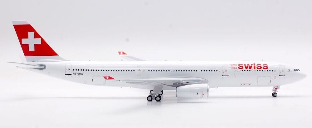 Swiss Kit di modellismo & Modellini statici: A330-300 SWISS – Nuovo e nell'imballaggio originale da Morges venduto da iljamuromez 1