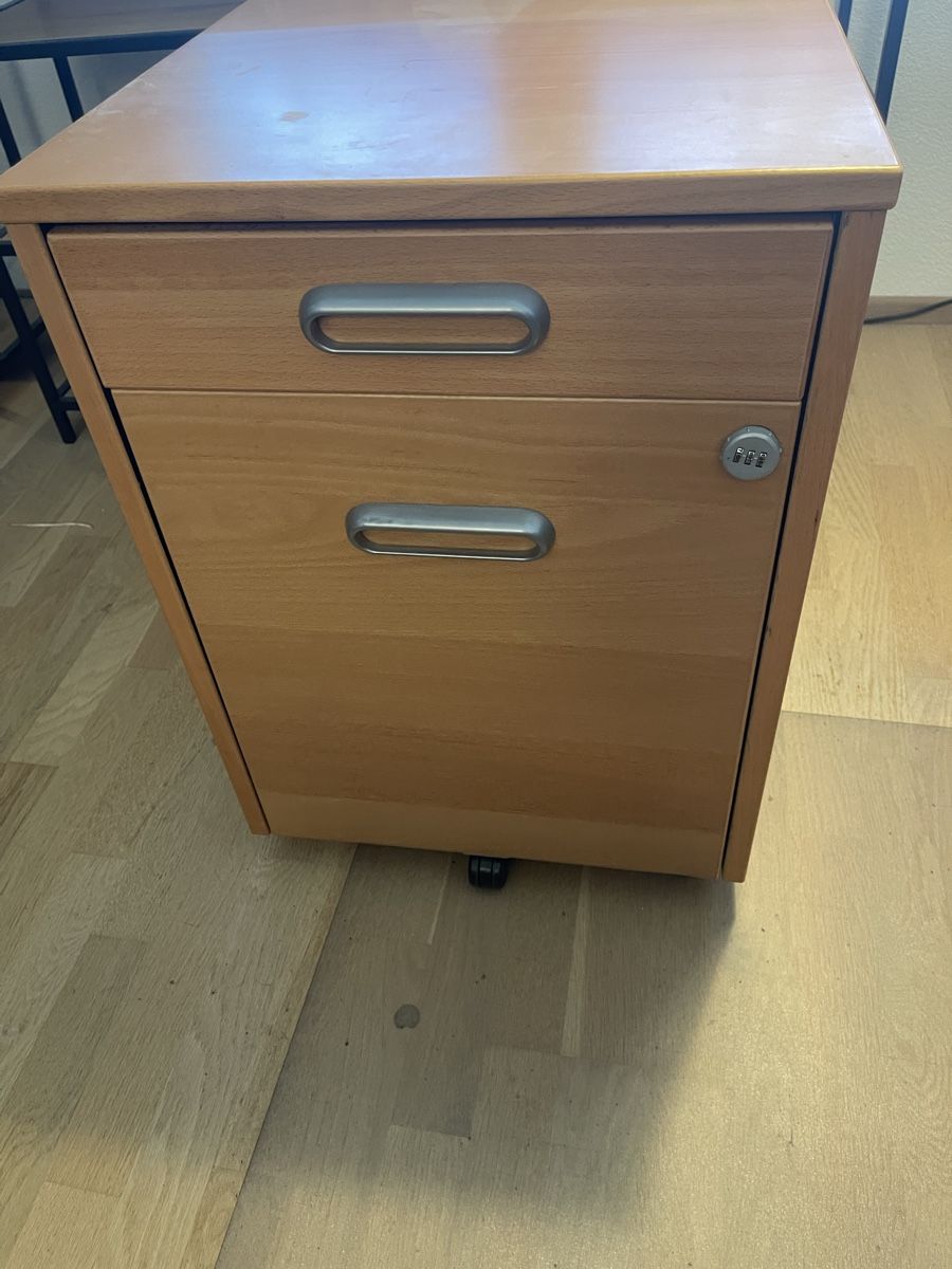 Ikea Korpus: Ikea Desk Cabinet – Gebraucht aus Steinmaur von adnadn 1
