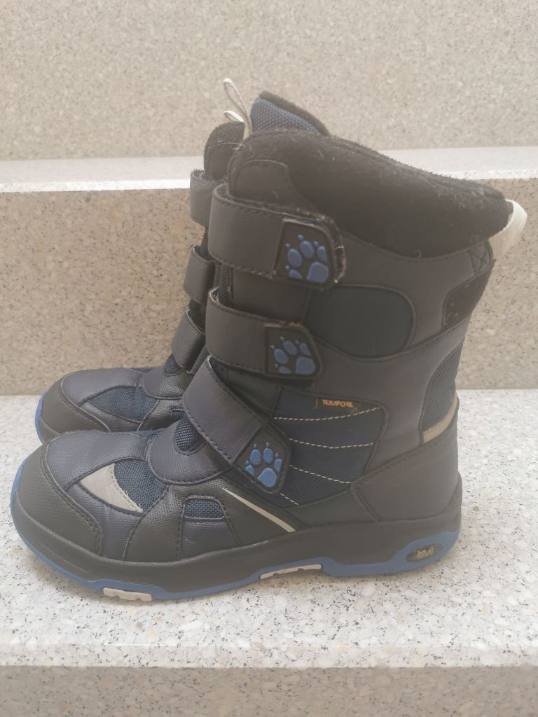 Jack Wolfskin Scarpe per ragazzi: Stiefel Jack Volfskin 37 – Usato da Brugg AG venduto da ahauserd 1