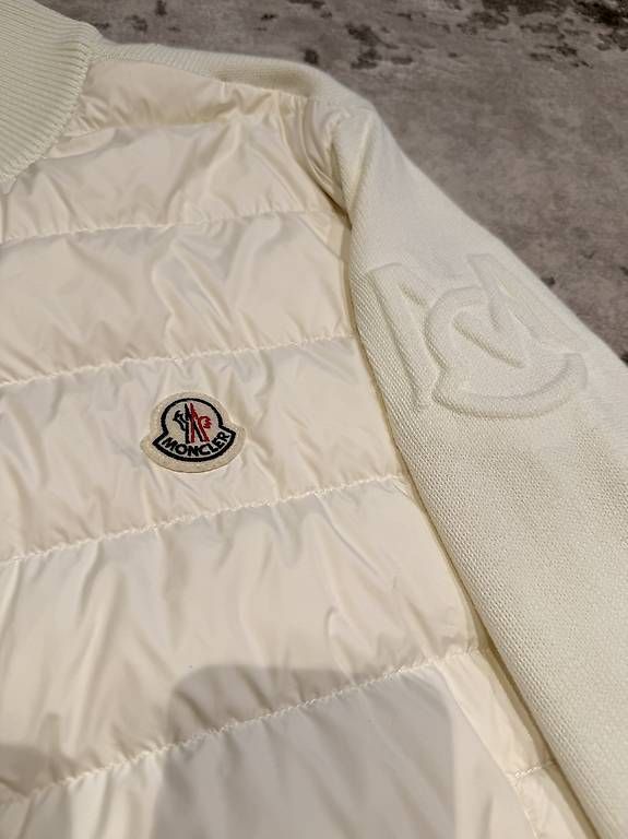 Moncler Giacche: Moncler Cardigan Weiss – Usato da Kiesen venduto da Leonkrebs 3