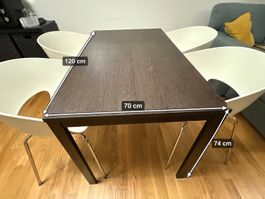 Esstisch mit 5 Stühlen – ausgezeichneter Zustand – CHF 80