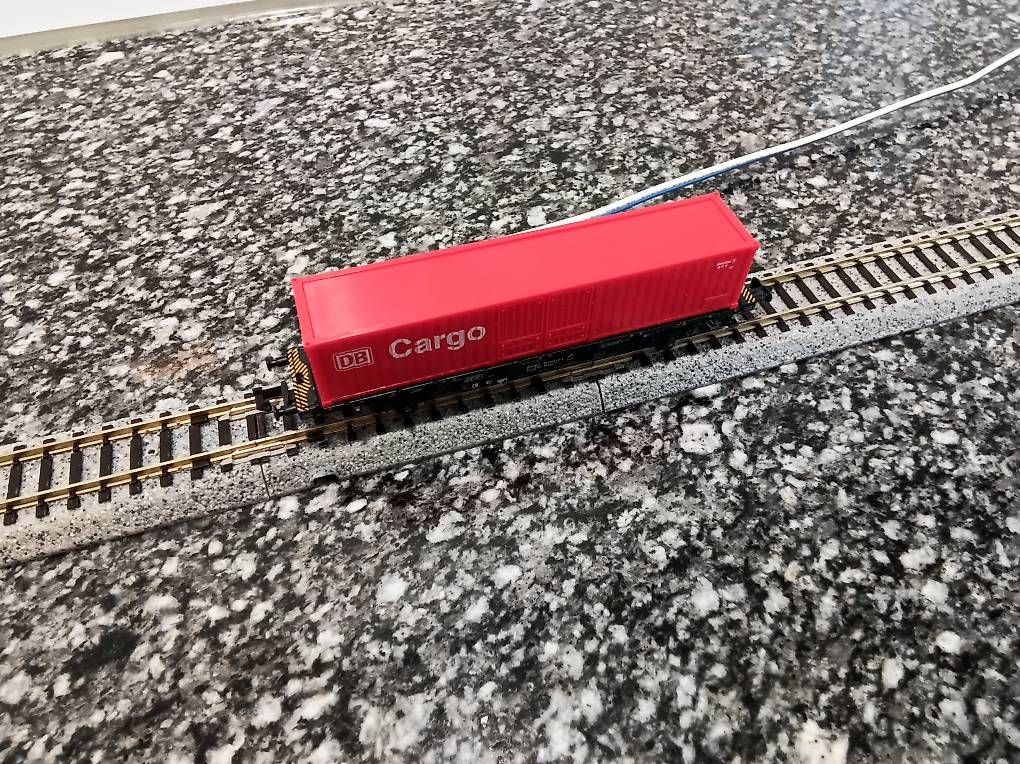 Trix Modelleisenbahnen: Minitrix 15298 Containerwagen / neuwertig in OVP – Neu (gemäss Beschreibung) aus Küsnacht ZH von UrBaRo 2
