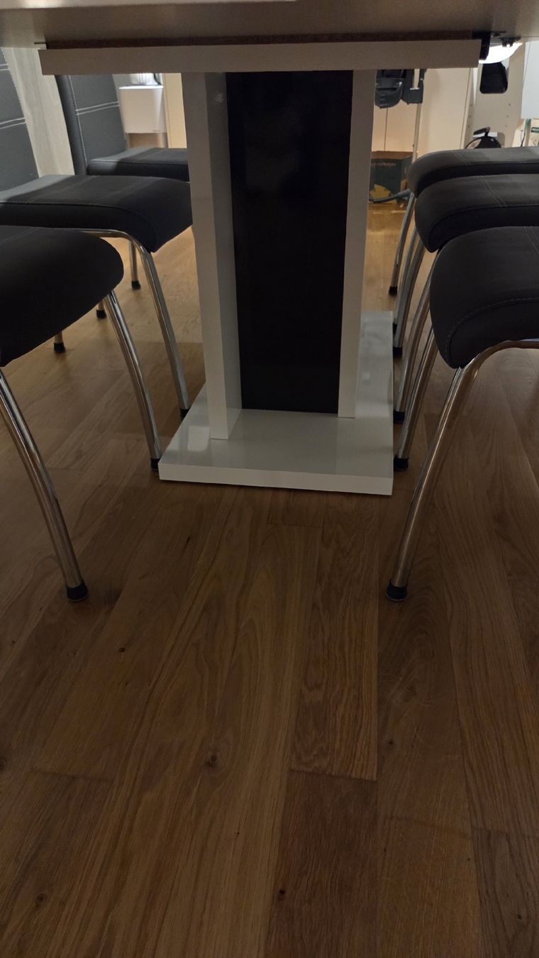 Tables: Esstisch mit 6 Stühlen guter Zustand – D'occasion à Täuffelen par pat_2xyy 2
