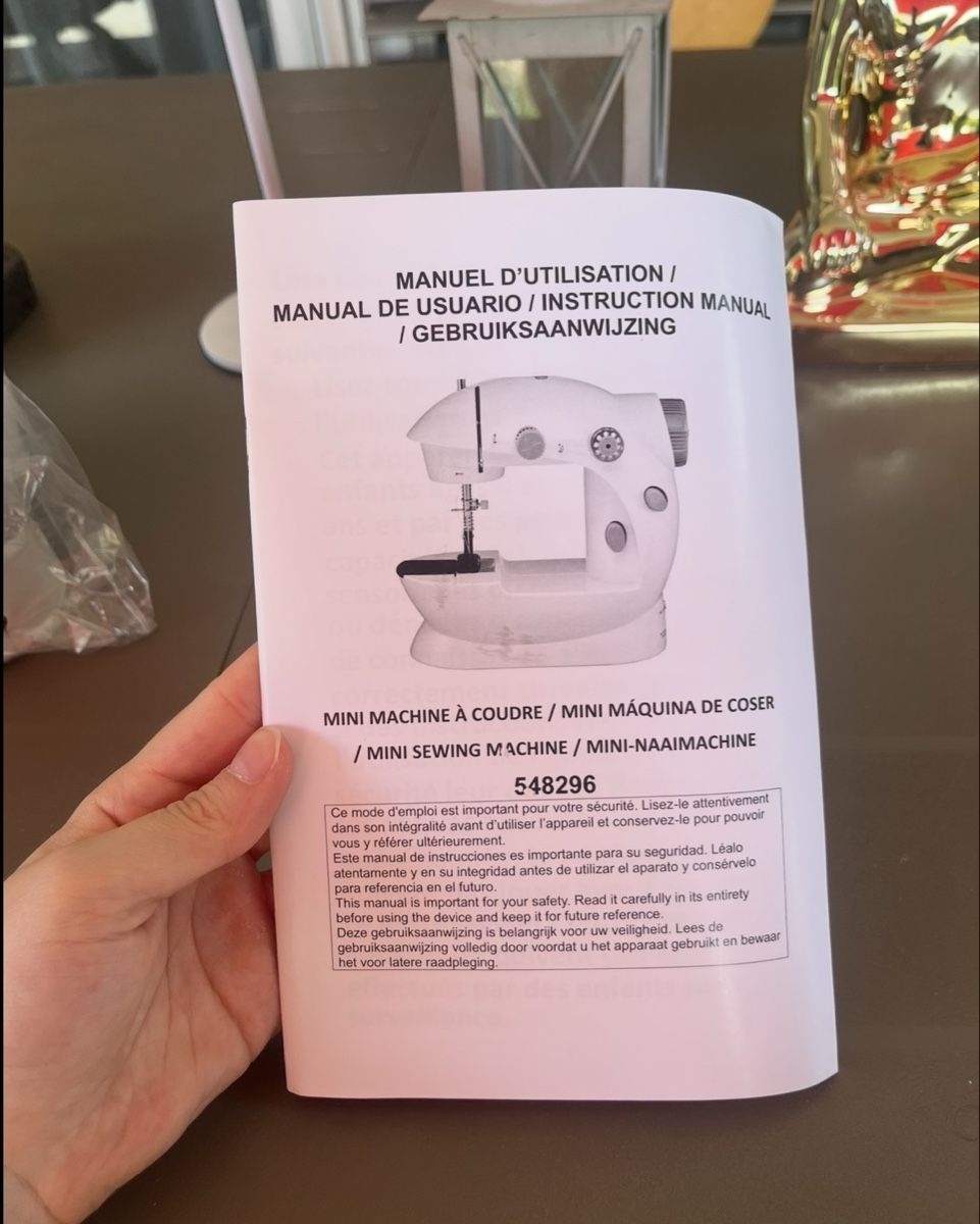Macchine da cucire: Mini machine à coudre avec essentiels – Nuovo e nell'imballaggio originale da Villars-sur-Glâne venduto da maeva_polesports 4