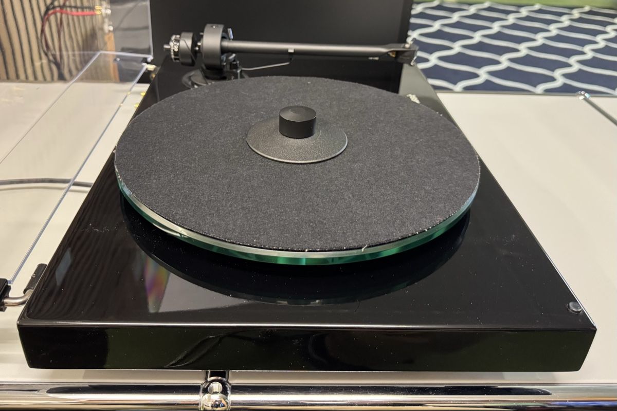 Pro-ject Tourne-disques: Pro-Ject Classic P2.9  – D'occasion à Ebertswil par audivero 4