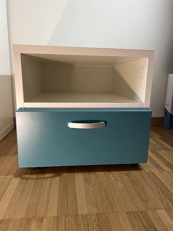 Comodini: Nachttischli / Kommode – Usato da Luzern venduto da le_z5xD 3