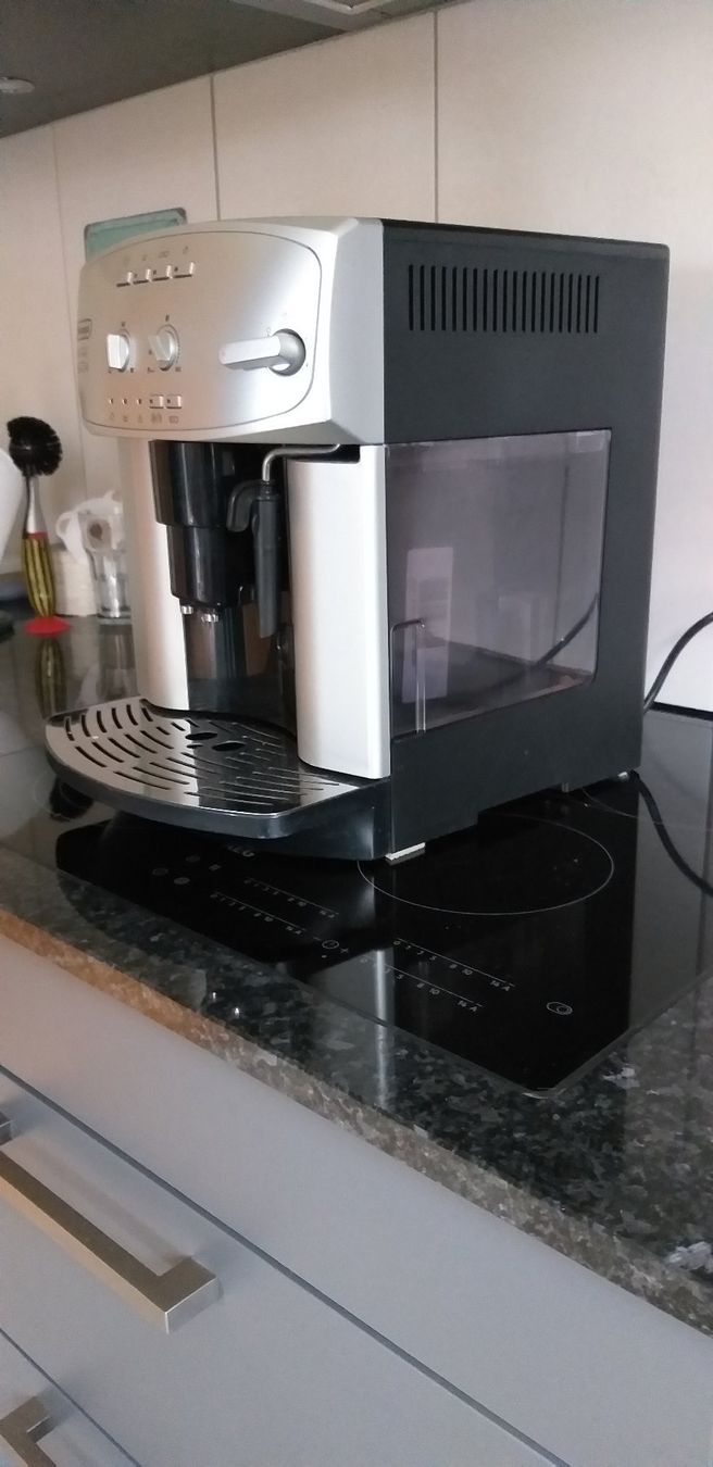 De'Longhi Macchine per caffè & Macchine per espresso: Kaffeemaschine Vollautomat – Usato da Walzenhausen venduto da Asma3 1