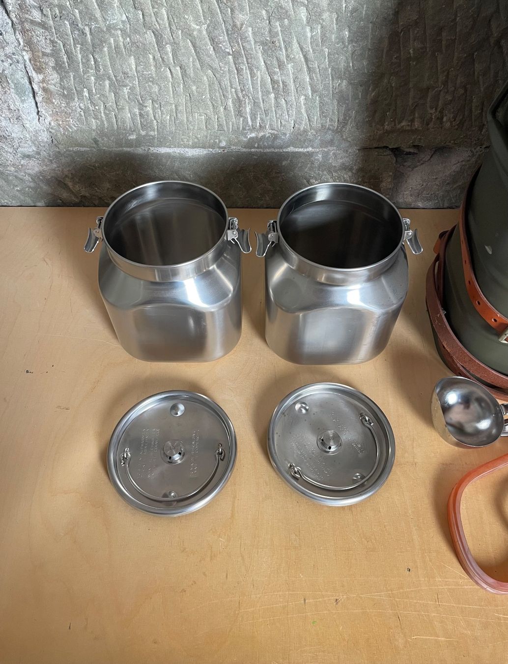 Appareils de cuisine: Speiseträger Schweizer Armee – D'occasion à Bern par respublica 4
