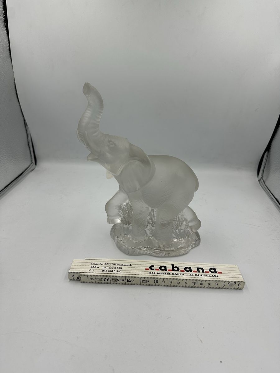 Lalique Statuette: Lalique grand éléphant – Usato da Bellevue venduto da bordeaux075cl 2