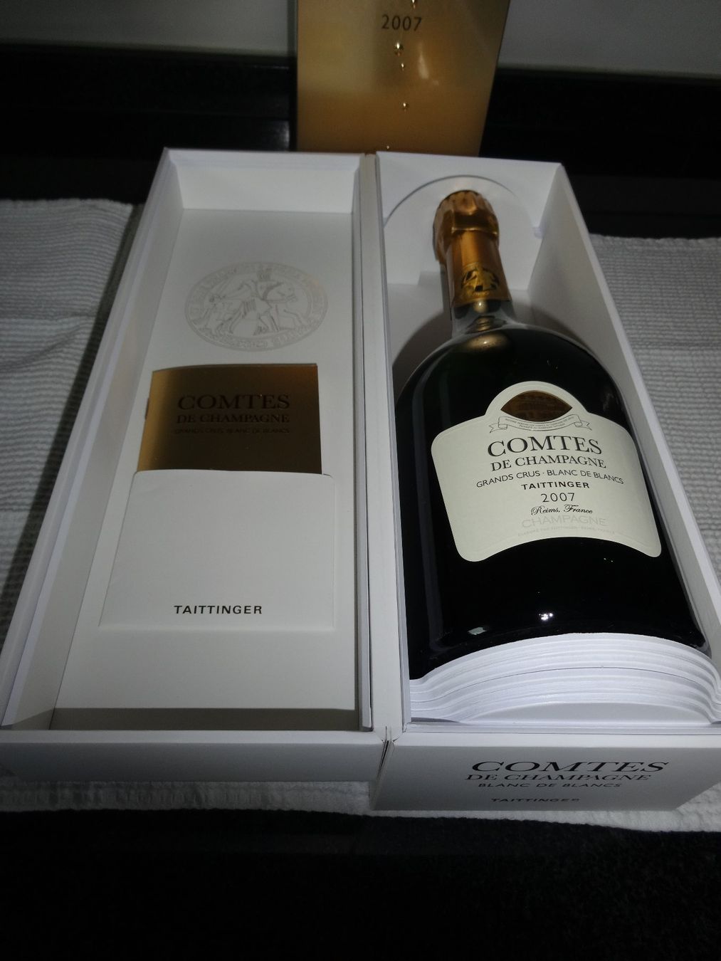 Taittinger Wein: Champagner Taittinger Comtes de Champagne Blanc 2007 – Neu und originalverpackt aus Neerach von jenny062 3