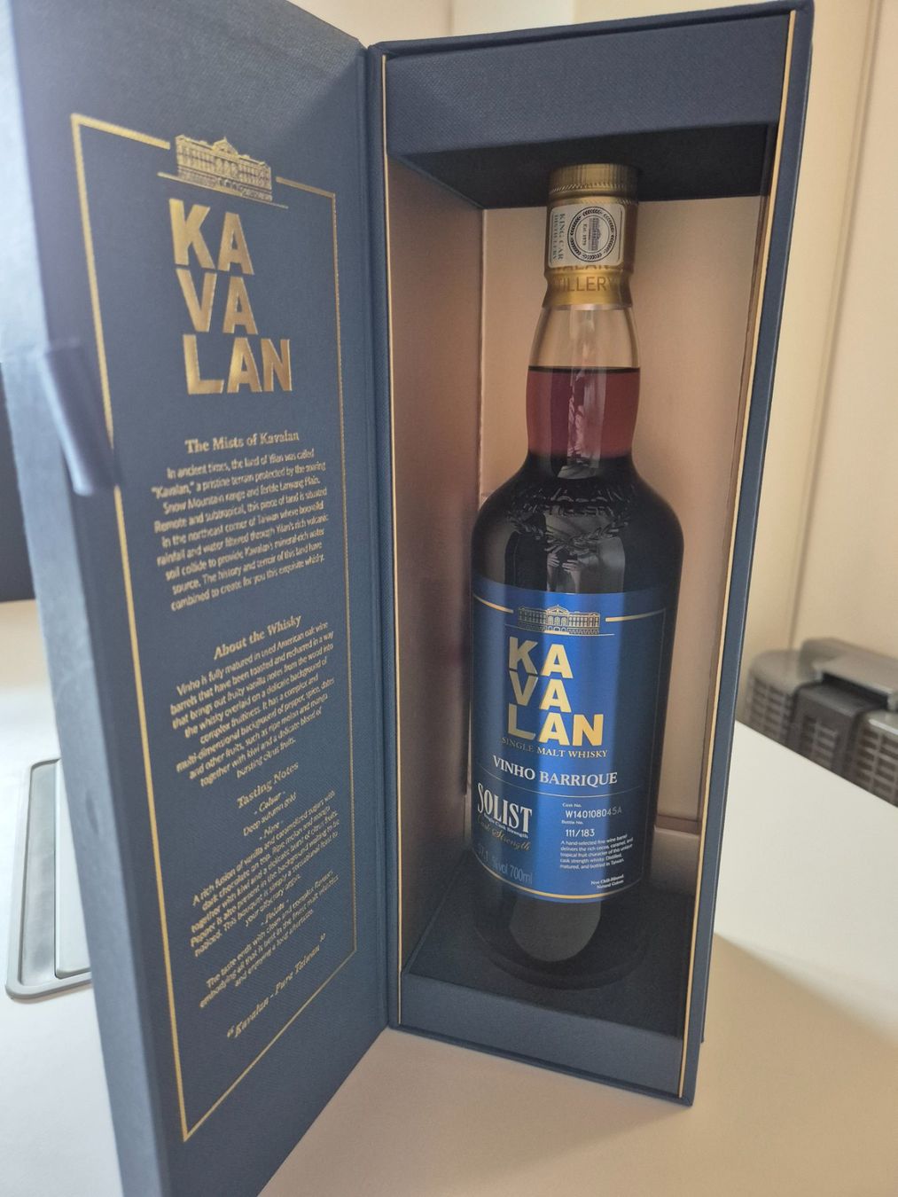 Kavalan Spiritueux: Kavalan Solist Vinho Barrique – Neuf avec emballage d'origine à Vouvry par Peki23 1
