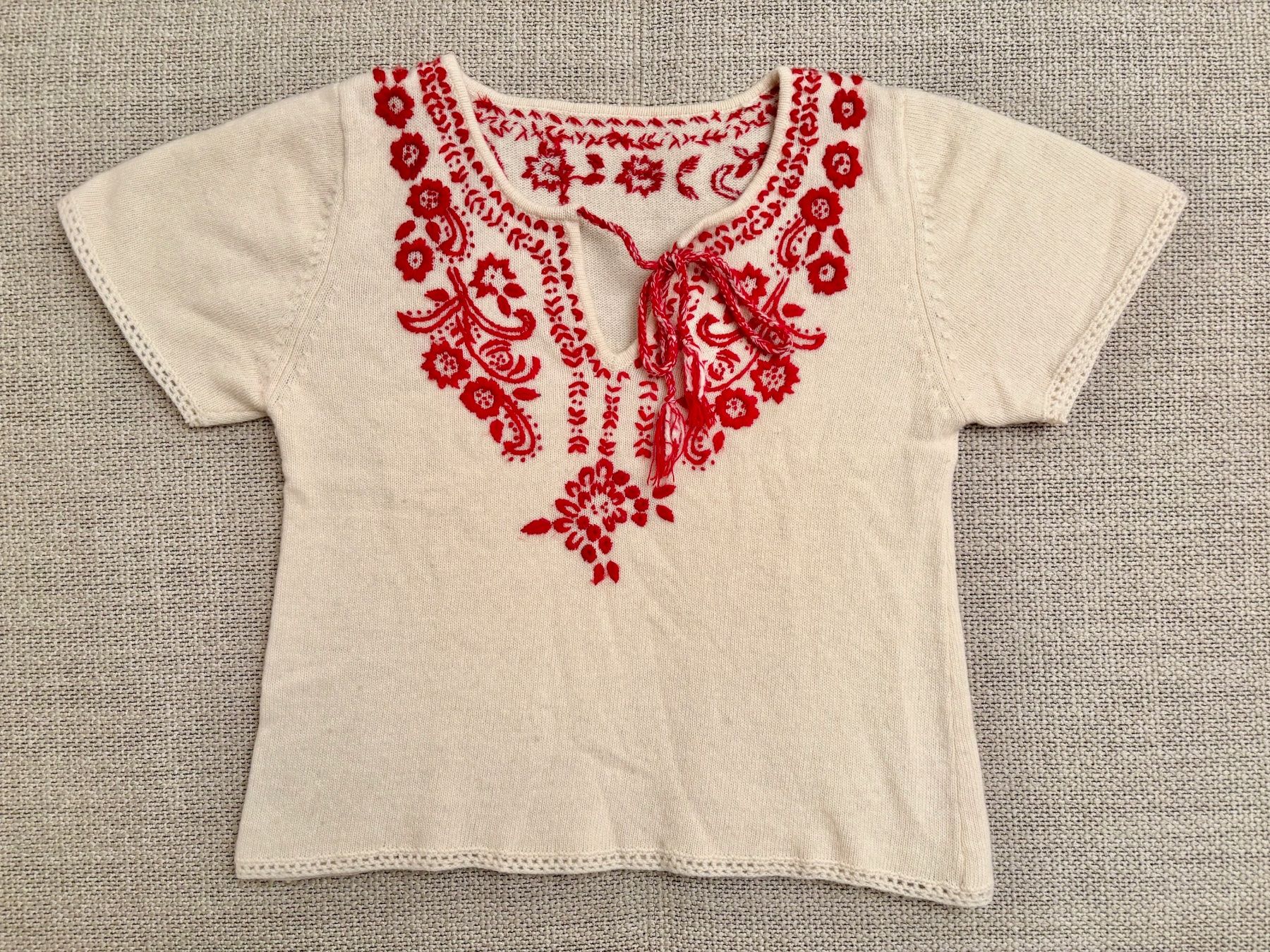 Maglioni & Felpe: Kurzarmpullover Wolle bestickt – Usato da Luzern venduto da Versuchende 2