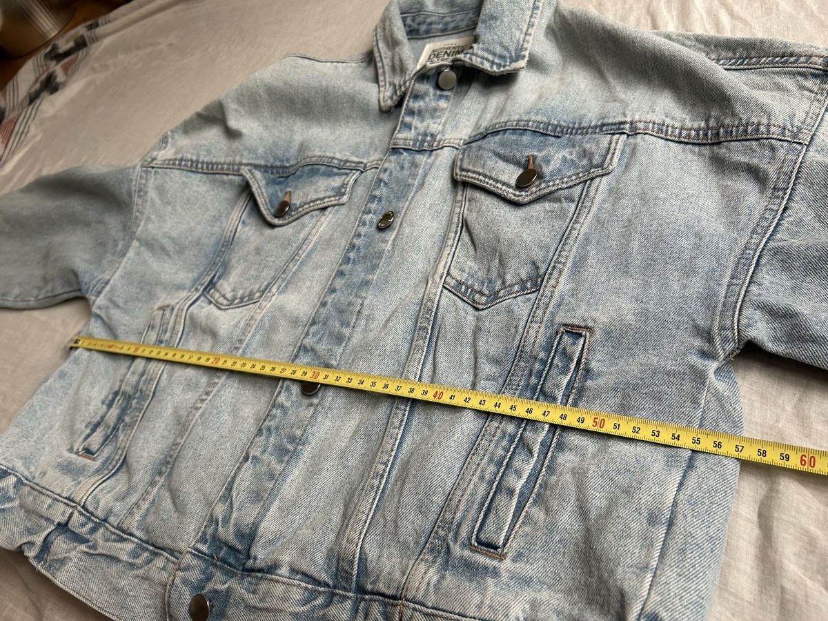 Zara Giacche: Denim Jacket Zara Light Blue  M/ L – Usato da Genève venduto da NipponiaNippon 5