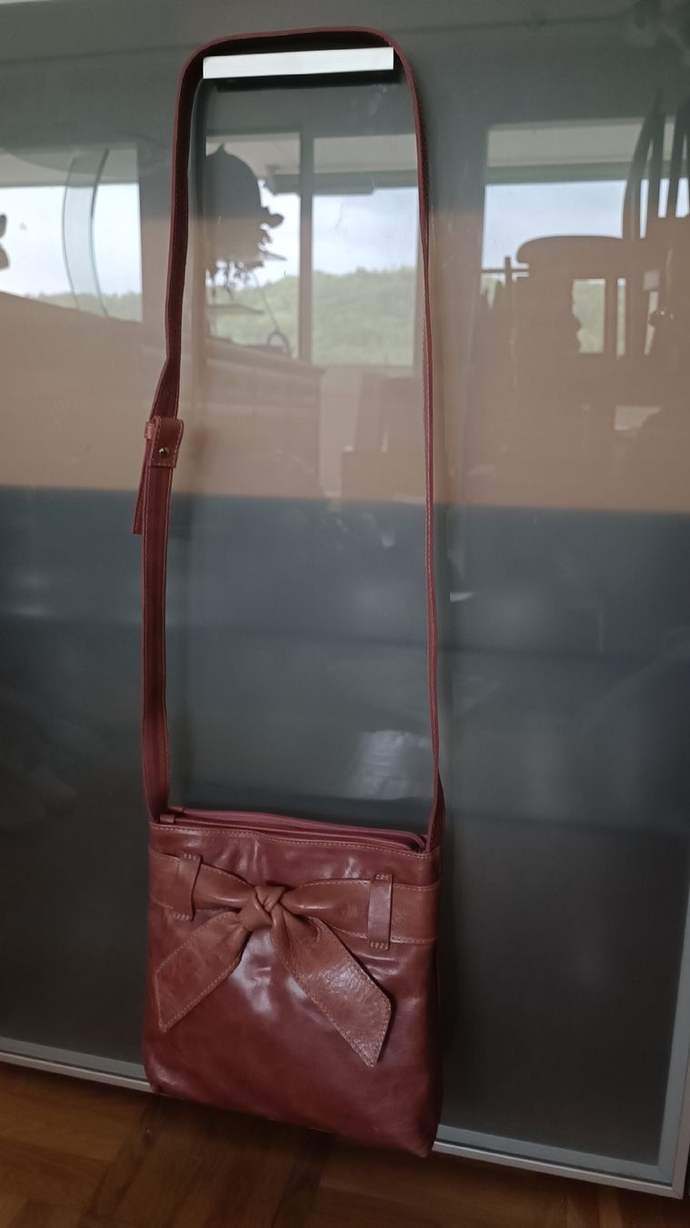 Borse da donna: Vintage Umhängetasche aus Leder – Usato da Baden venduto da zuppel
