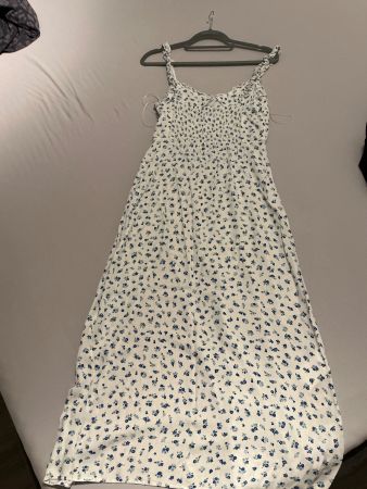 Sommerkleid weiss blau geblümt Gr.L