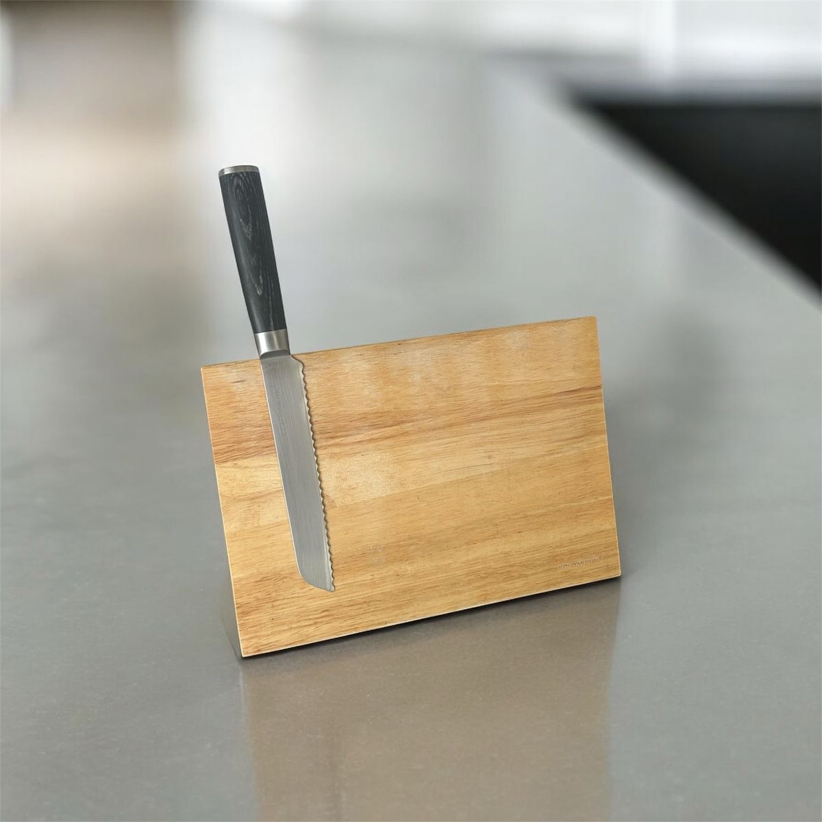 Coltelli: Magnetischer Messerblock aus Holz – Usato da Zürich venduto da hei_2vz8