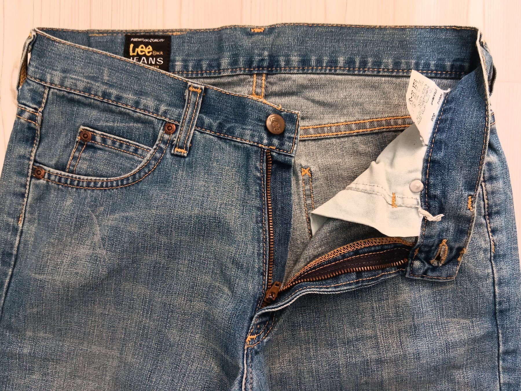 Lee Jeans: LEE  Jeans     Taille / Grosse W 30 L 33     STRAIGHT – Gebraucht aus Cossonay-ville von Super-Price-Quality 4