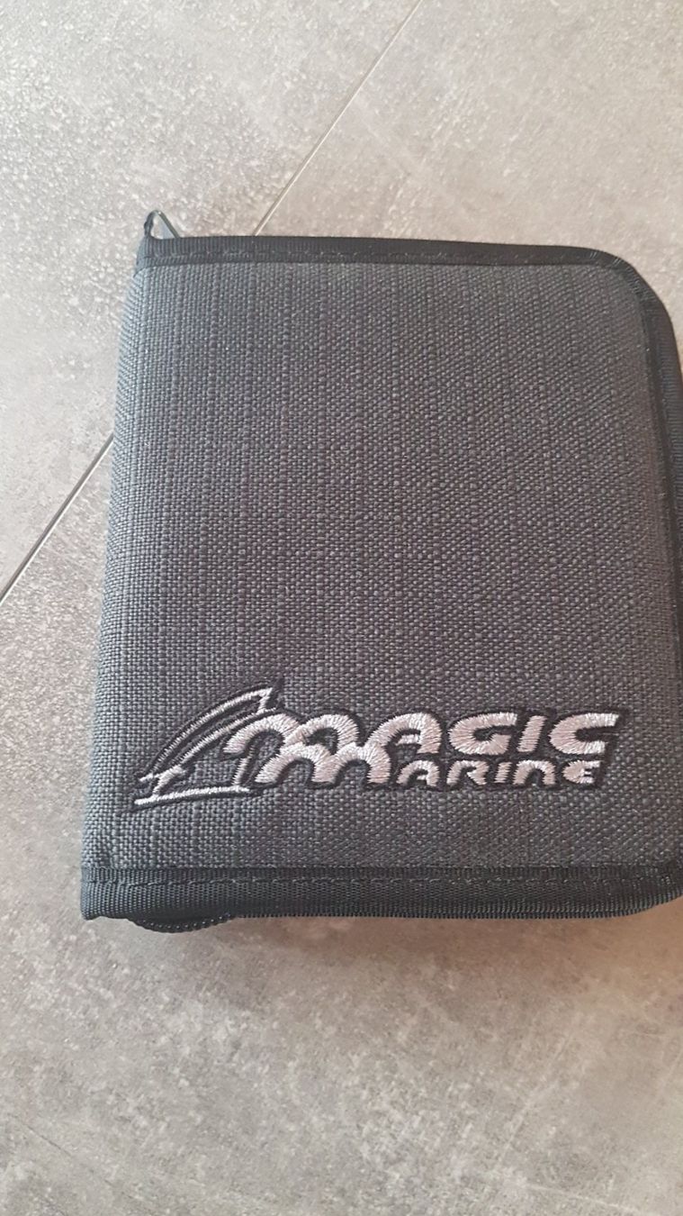 Portafogli: Porte monnaie marque Magic Marine – Usato da Villiers venduto da san_jn5w
