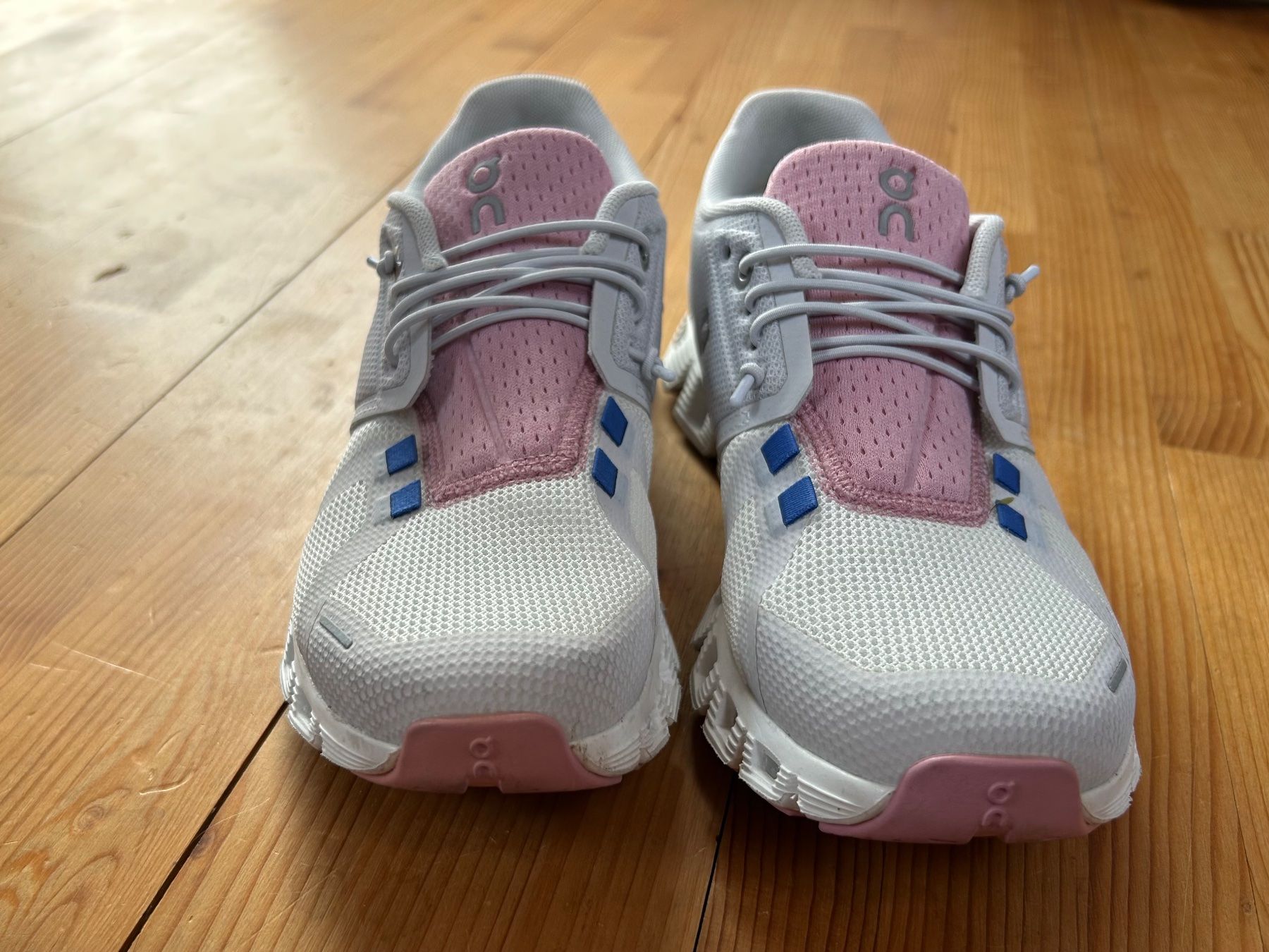 On Chaussures femmes: On schuhe cloudtec – Neuf (Voir description) à Menziken par sense83 2