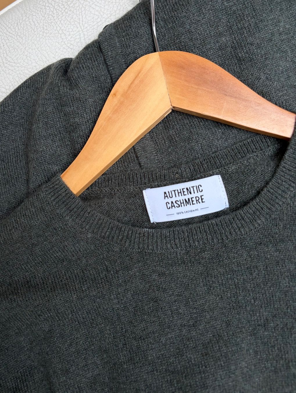 Maglioni & Felpe: Authentic Cashmere Kaschmir Pullover Gr.38 – Usato da Unterägeri venduto da Jutka_04 4