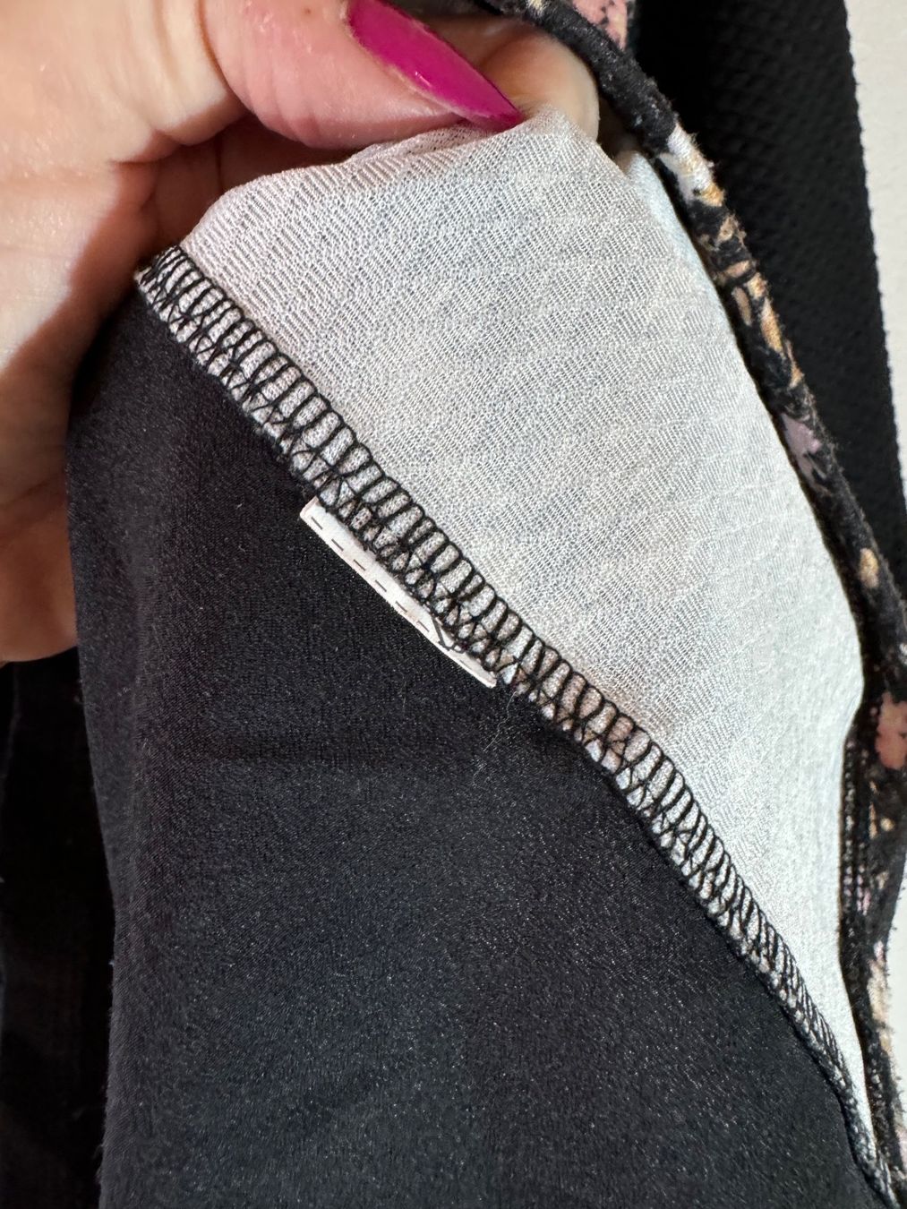 Bershka Maglioni & Felpe: Leichter Pullover von Bershka Gr. L – Usato da Grosswangen venduto da SALE_SALE_SALE 2