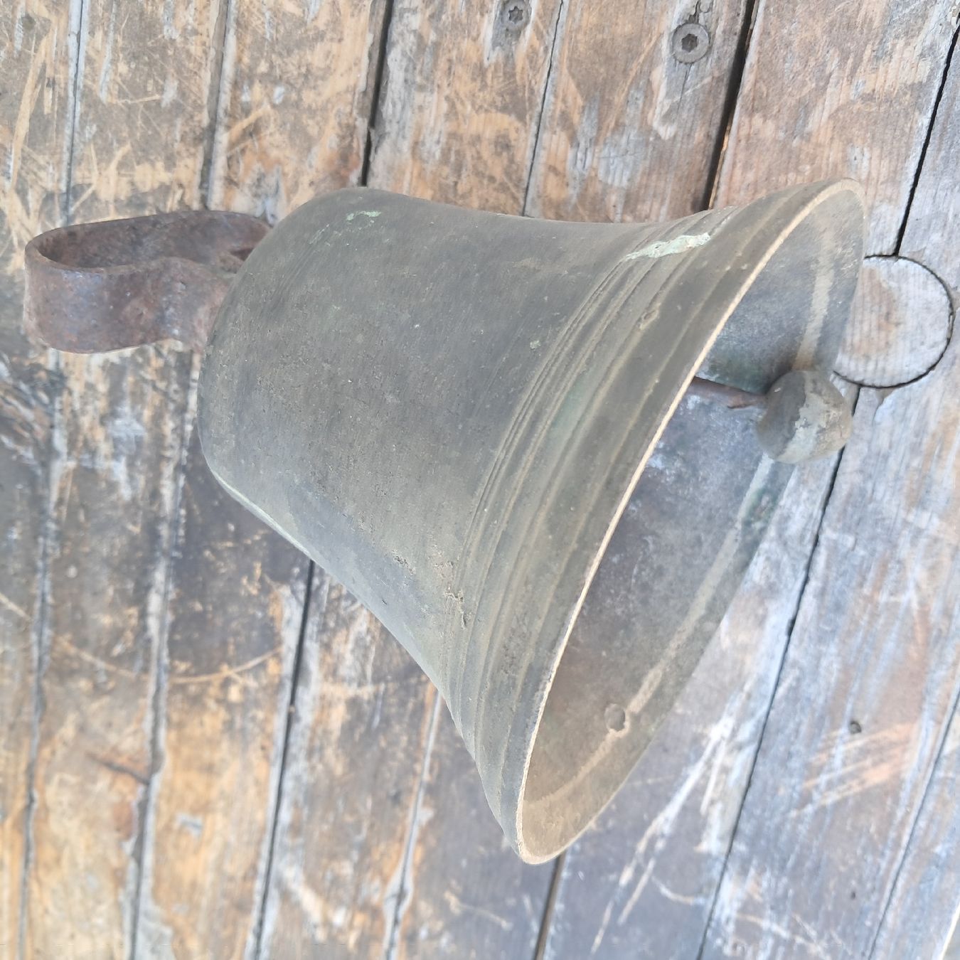 Glocken & Treicheln: ALTE SCHEUNENFUND GLOCKE – Gebraucht aus Murten von SHETHOF 4