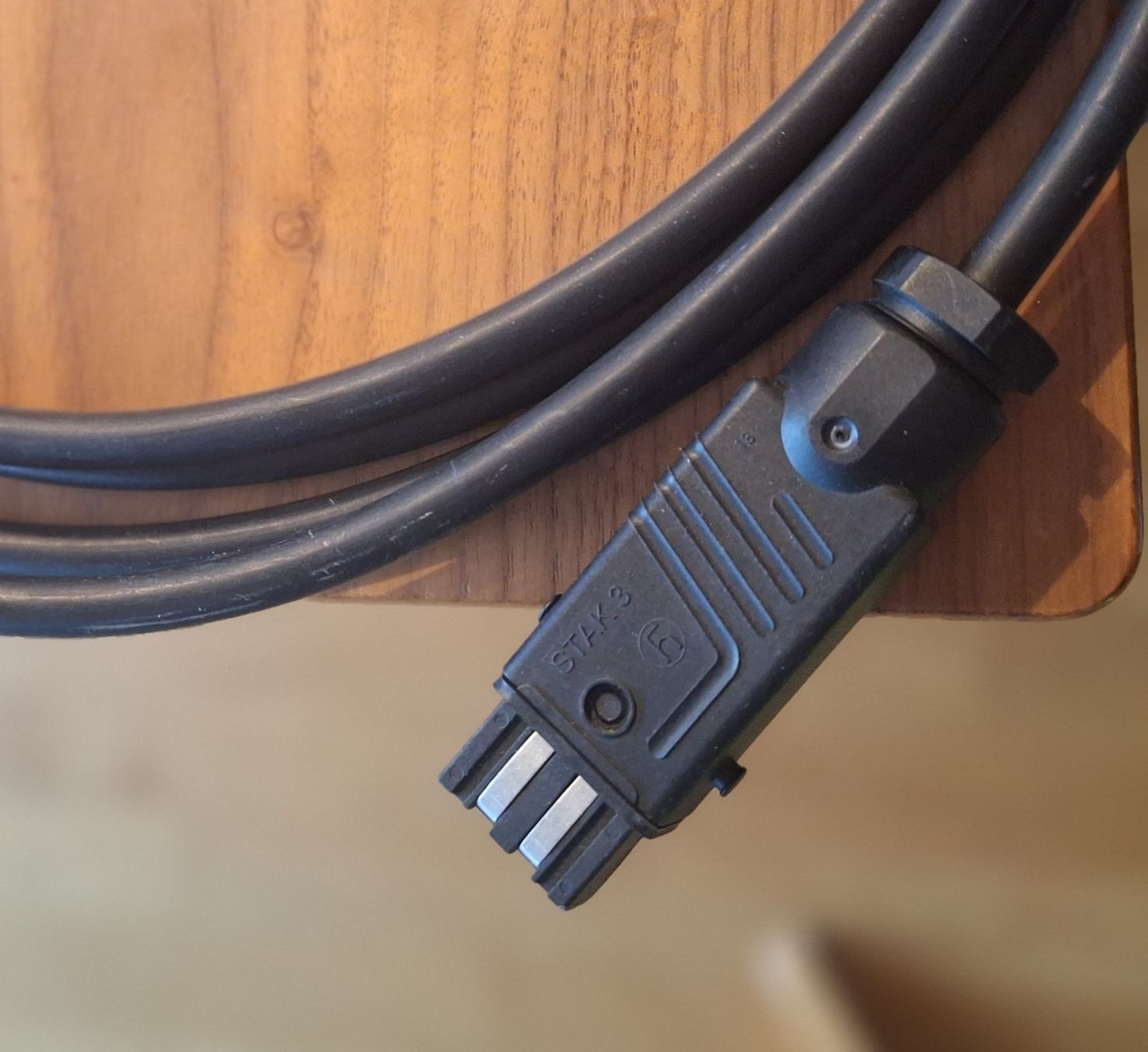 Cavi: Hirschmann Stecker mit Kabel, 2 Stk. – Nuovo (secondo la descrizione) da Birmensdorf ZH venduto da zotor 4