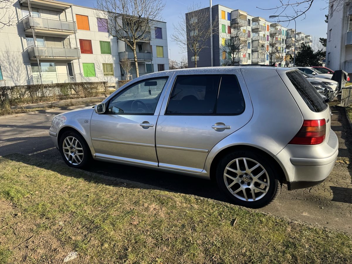 VW Automobili: Golf 4 GTI TDI 150ps – Usato da zürich venduto da fernandes021 1