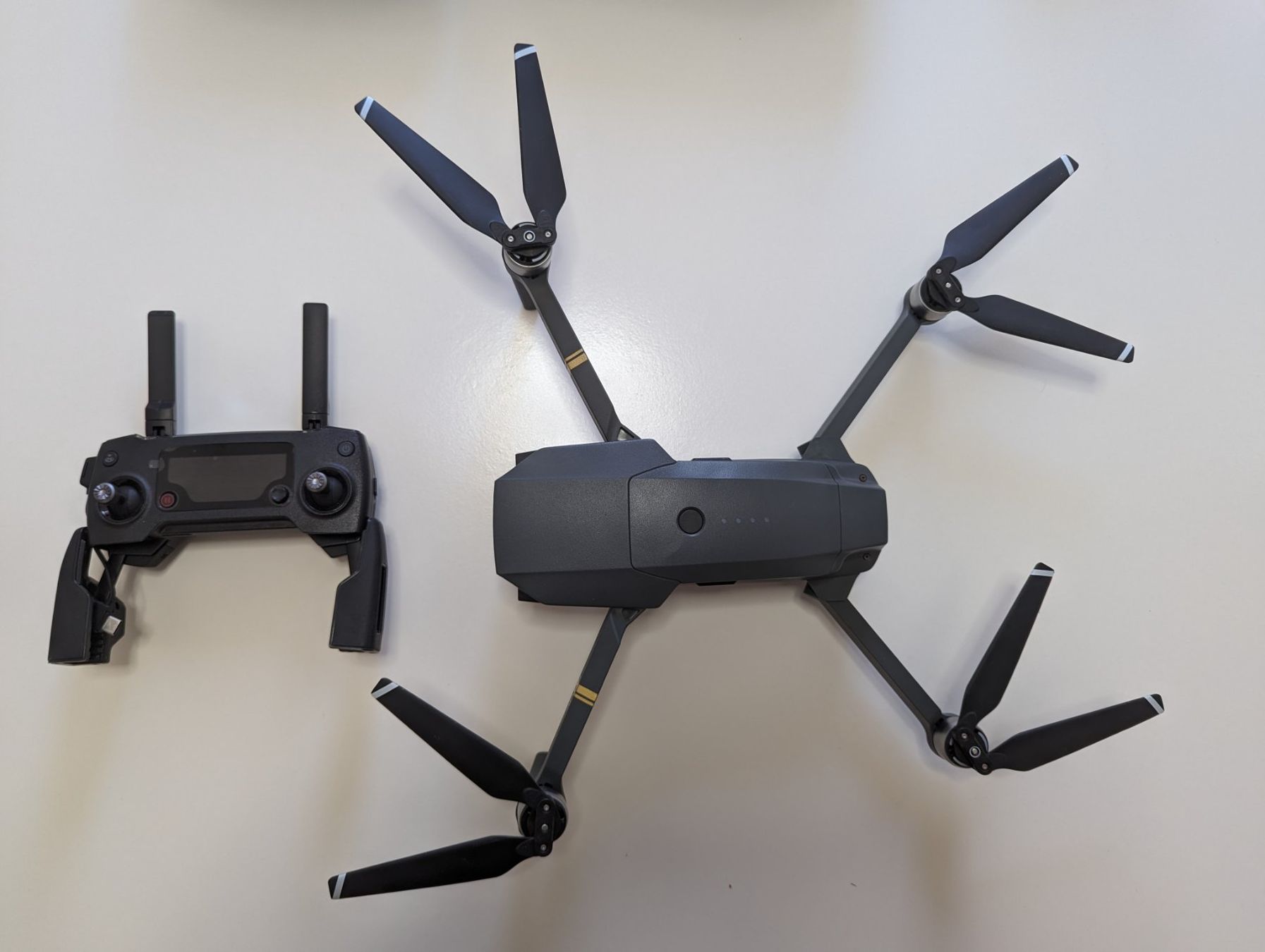 DJI Modellismo RC: DJI MAVIC PRO – Usato da Adliswil venduto da tgomes96 1