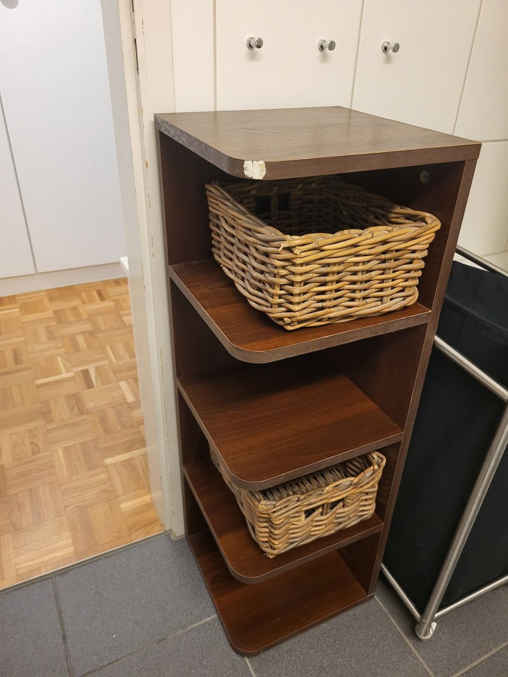 Scaffali: Regal mit Körben braun 4 Fächer – Usato da Effretikon venduto da han_ch8p 1