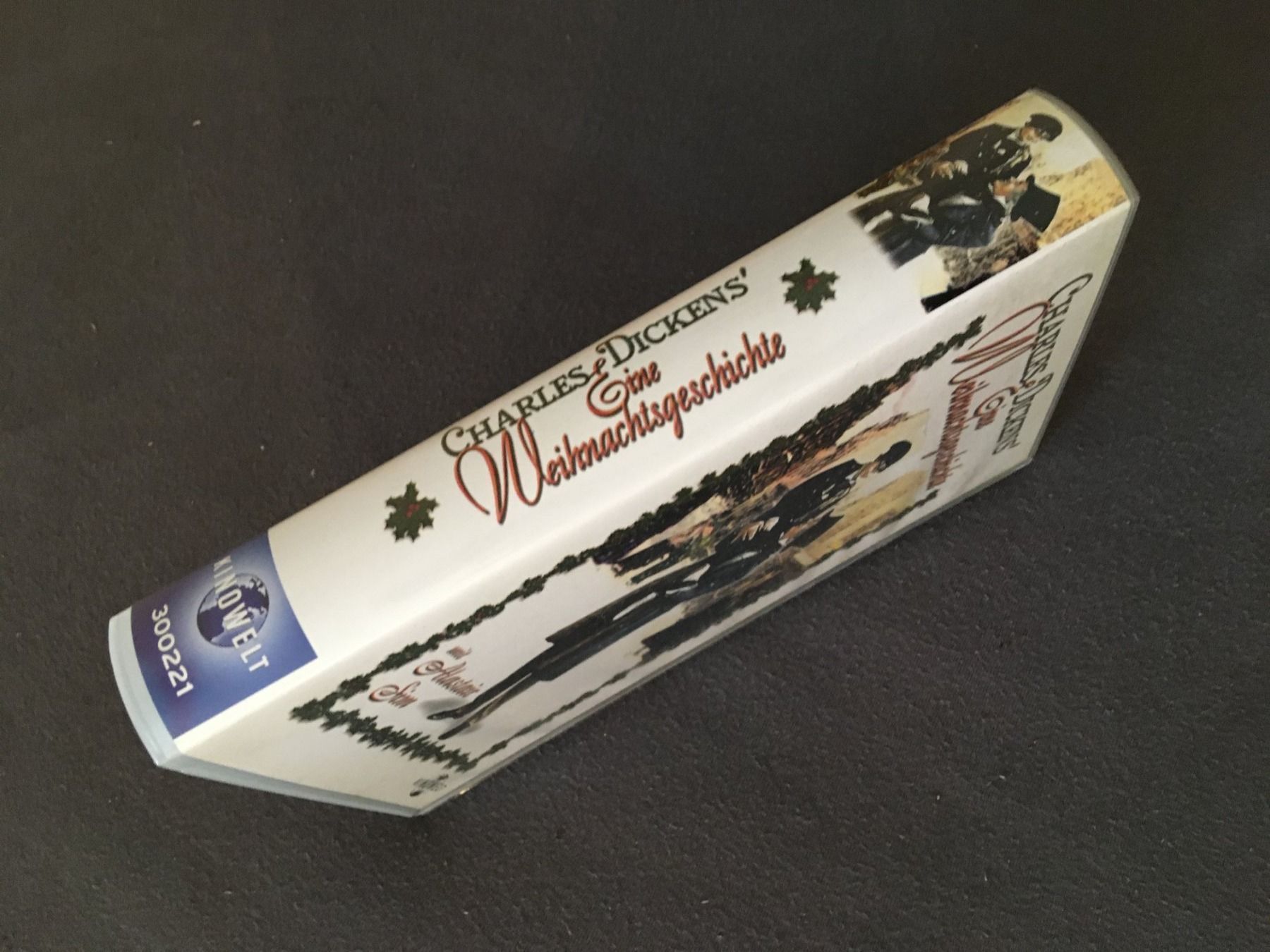 Alle VHS: Eine Weihnachtsgeschichte - Charles Dickens   (VHS) – Gebraucht aus Stans von canberra04 2