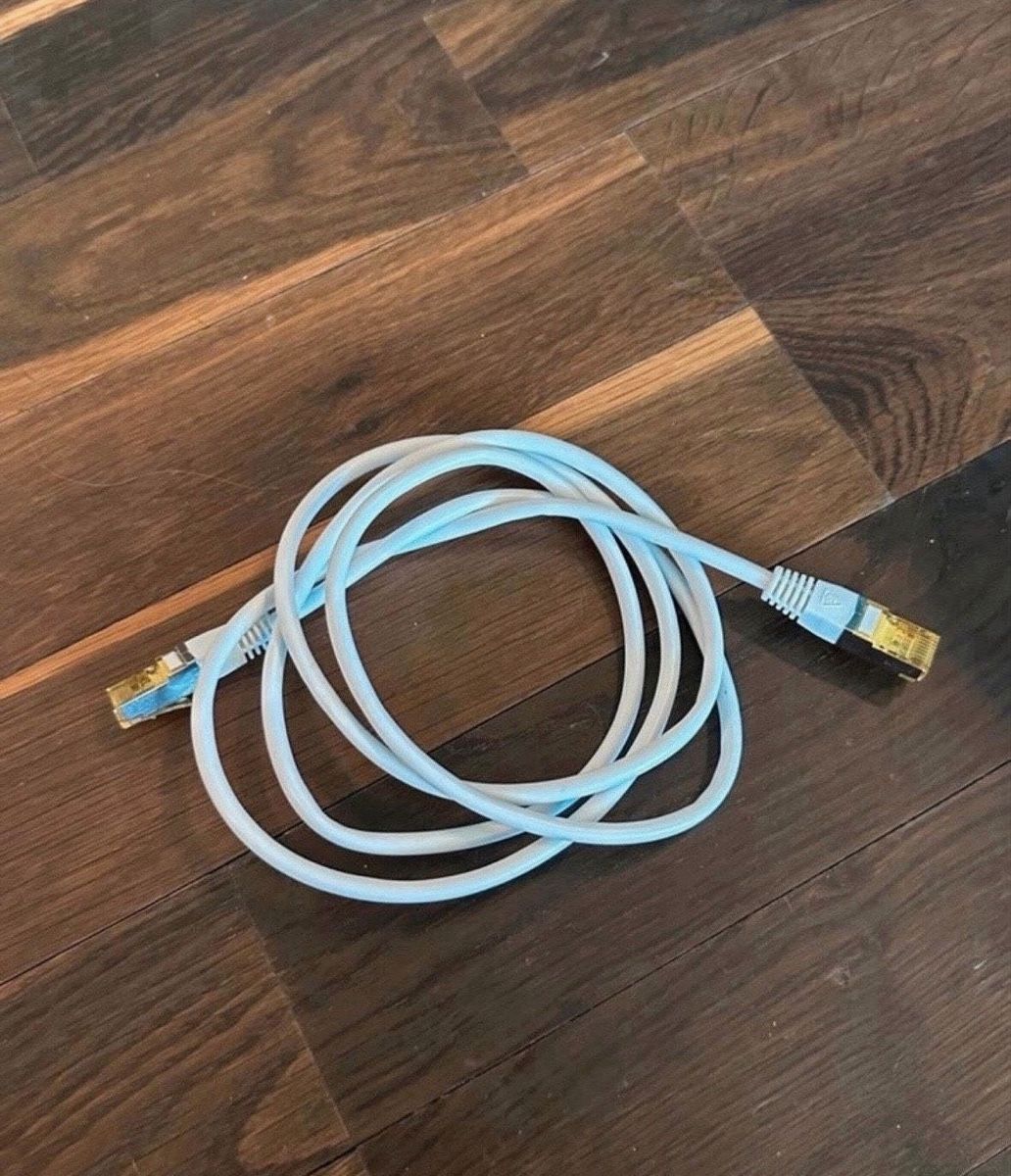 Câbles: LAN Kabel/Netzwerkkabel – D'occasion à Balgach par ren_xy57