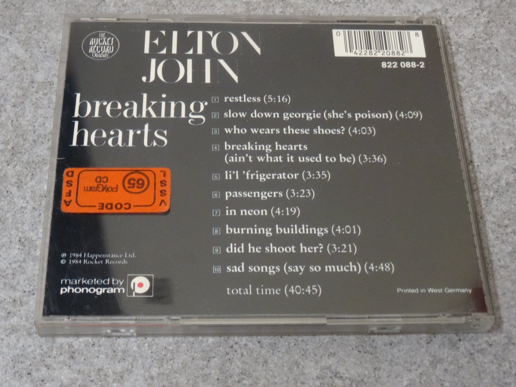 CD: Elton John - Breaking Hearts (CD) – Usato da Olten venduto da Disc-Ausverkauf 1