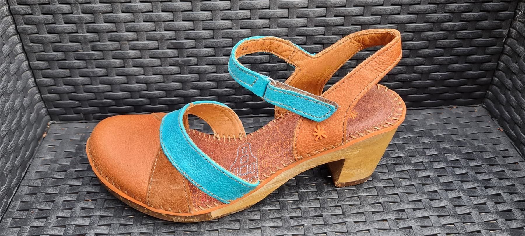 Scarpe da donna: ART Clogs Öko NP 159.- Neu gr42(313) – Nuovo e nell'imballaggio originale da Buttwil venduto da MaraMari
