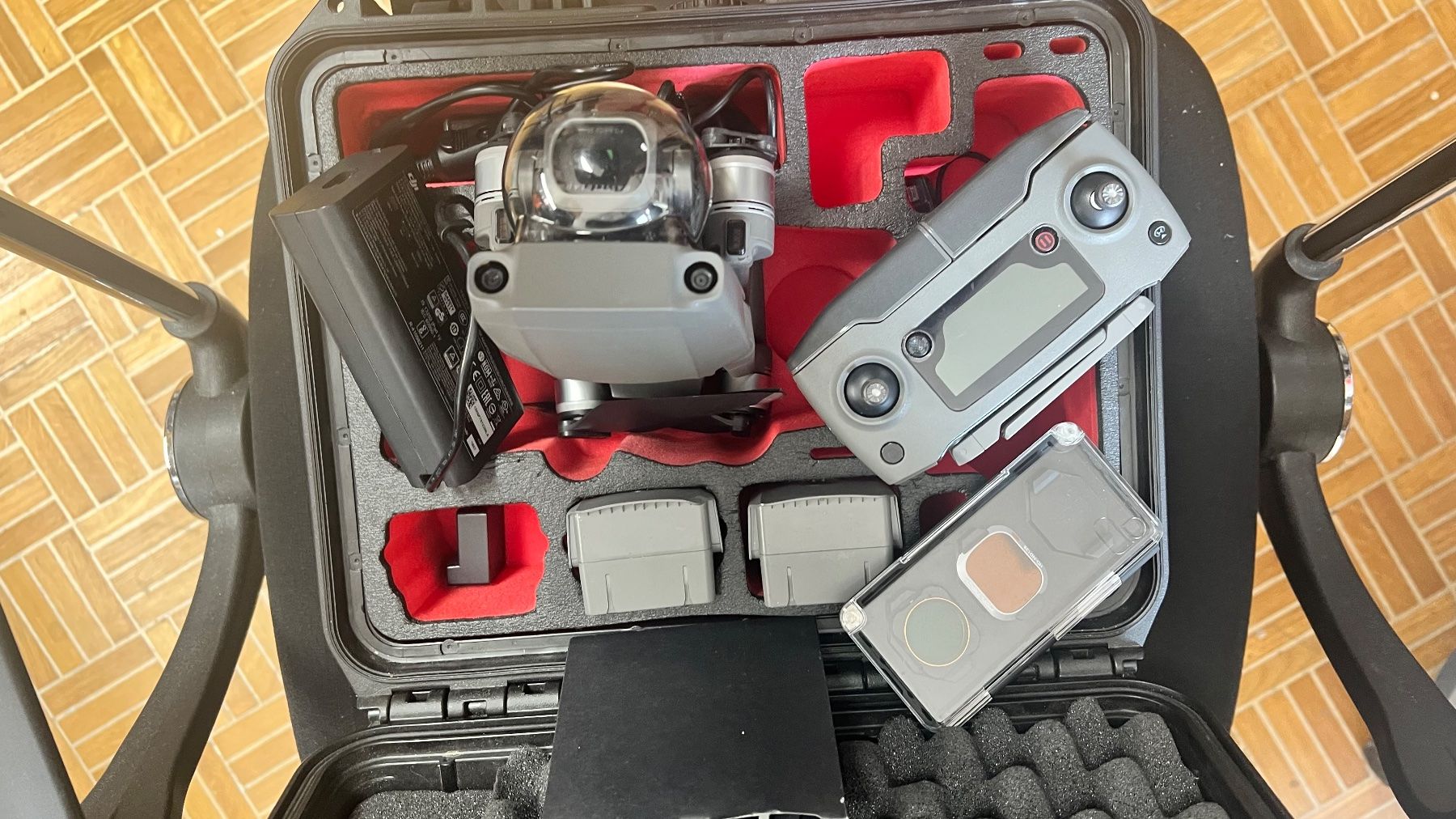 DJI Modellismo RC: DJI Mavic 2 Pro Hasselblad mit Filter und Zubehör – Usato da Hersberg venduto da Closterd 2