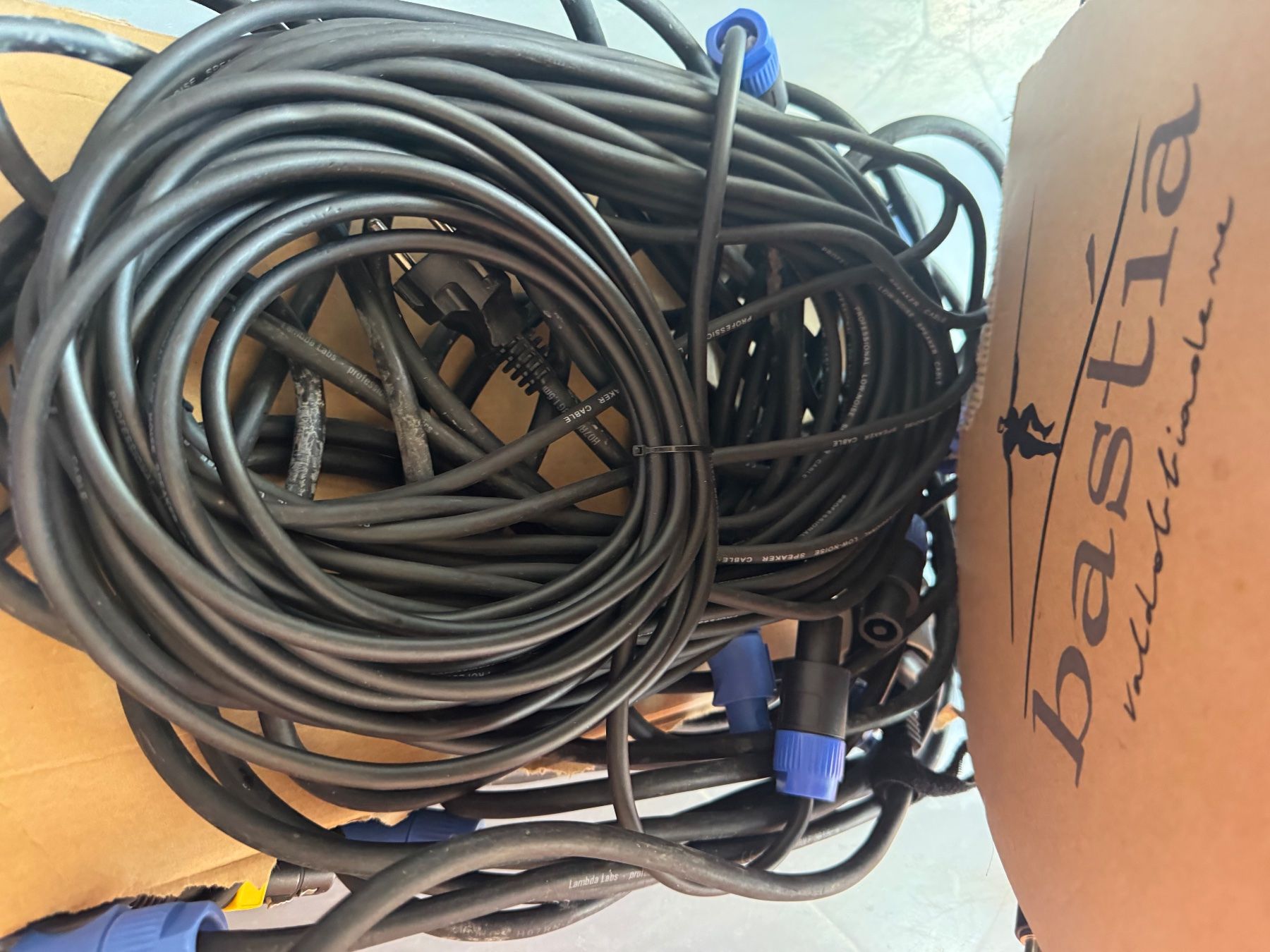 Lautsprecher: Lambda Labs Profi-PA-Komplettanlage | 4 Subwoofer + 4 Tops – Gebraucht aus Wollerau von MTECSWISS 9