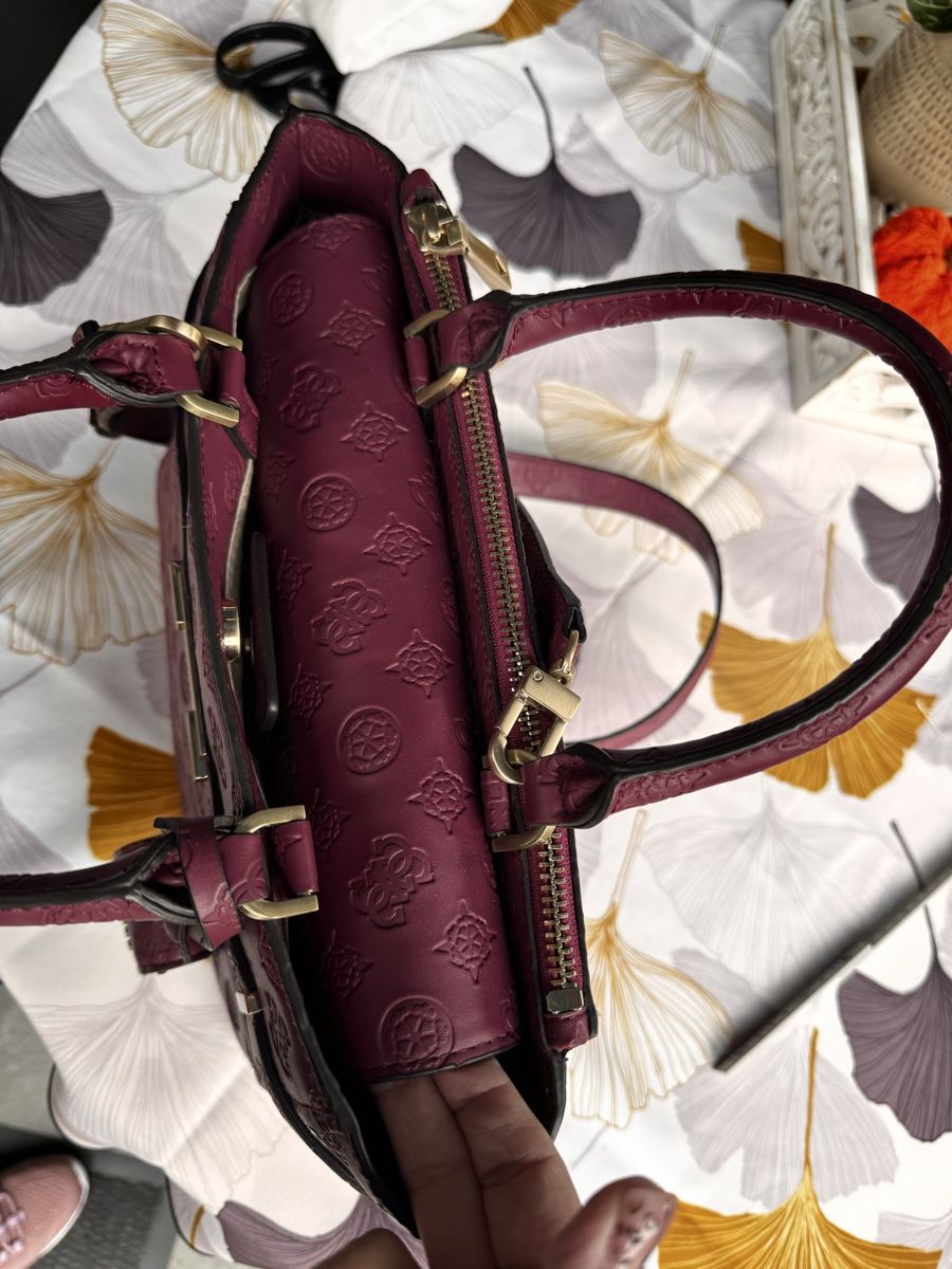 Guess Borse da donna: Sac à main Guess rose foncé – Nuovo (secondo la descrizione) da Lausanne venduto da Flomag 3