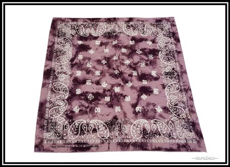 Bandana / Violett - Batik mit Paisley-Muster